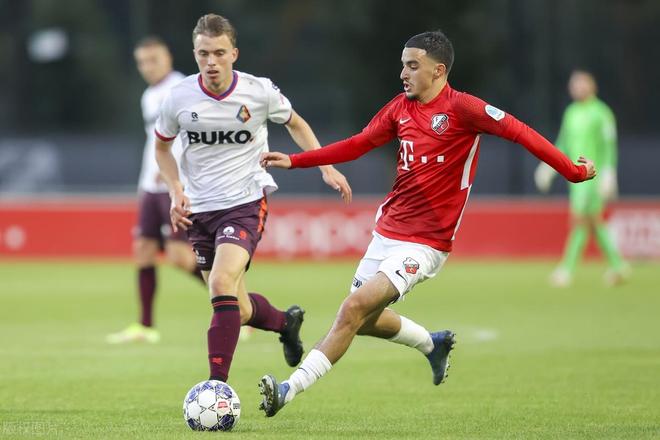 踩过一垒后 踩过一垒后