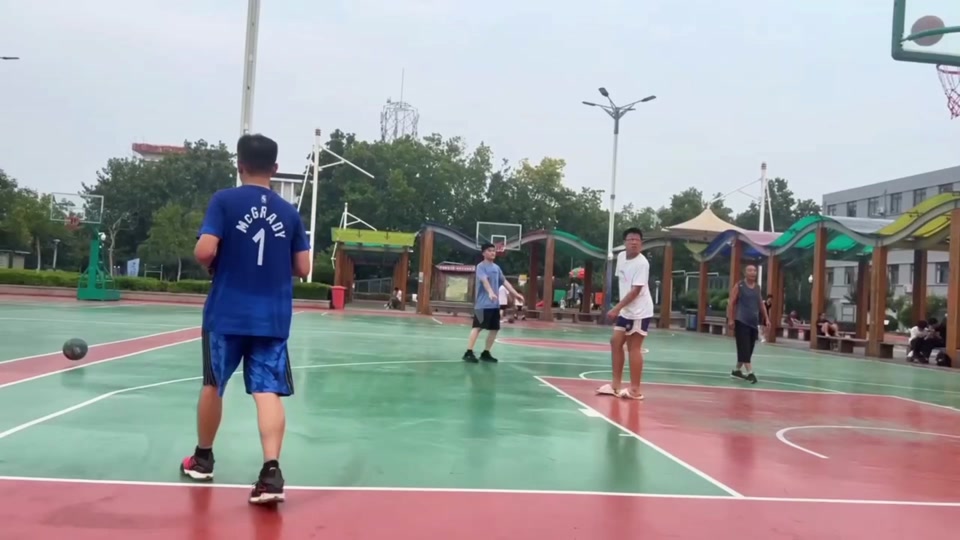 冲击力与牵